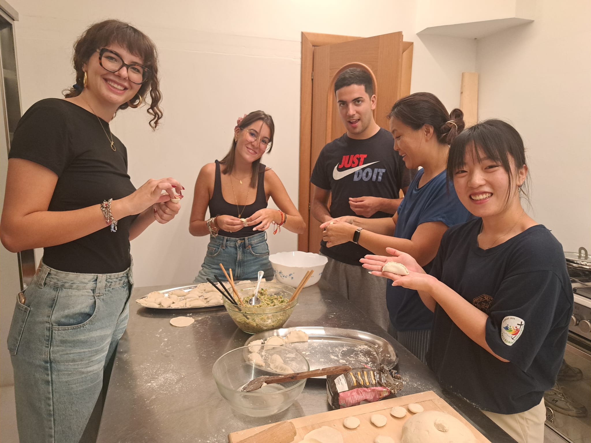 Generazioni a casa - foto 1